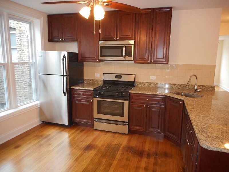1st image of 1342 W Howard St #002