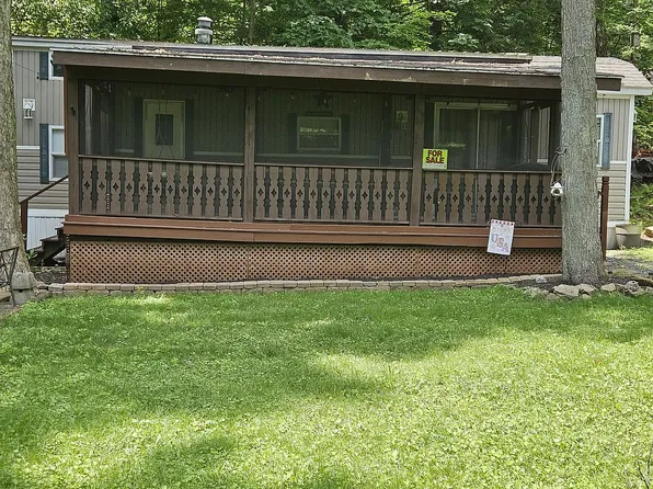 136 Cove Cir, Flinton, PA 16640
