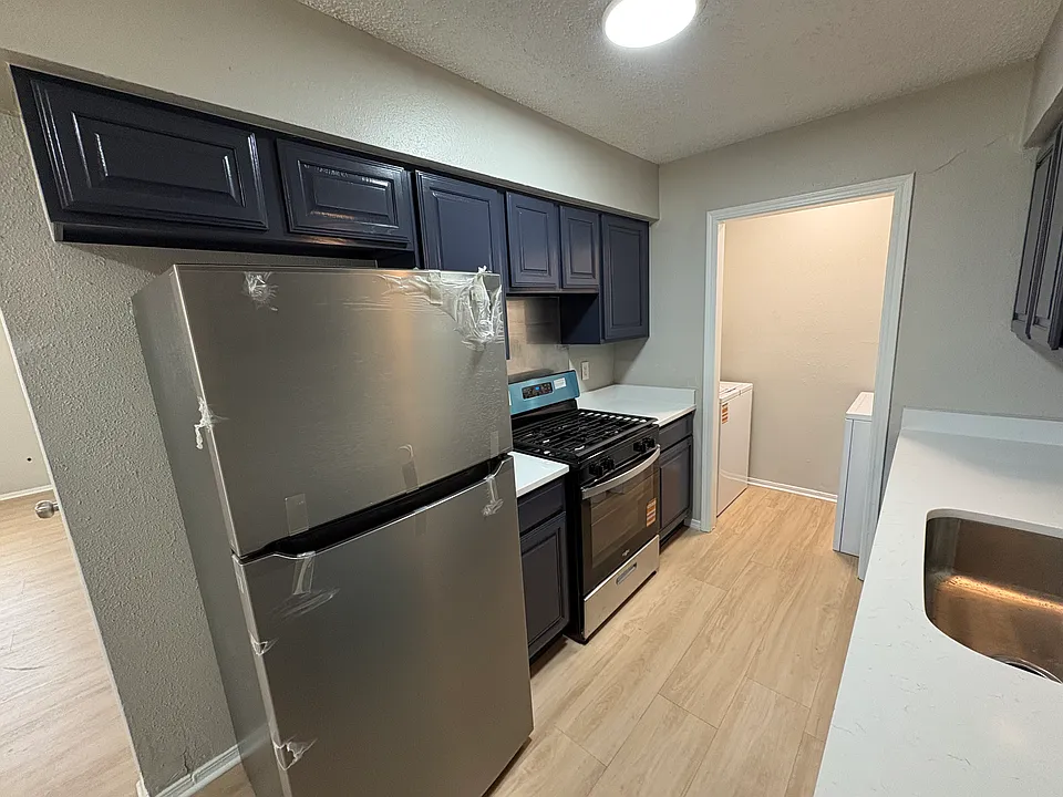 311 NW 24th St