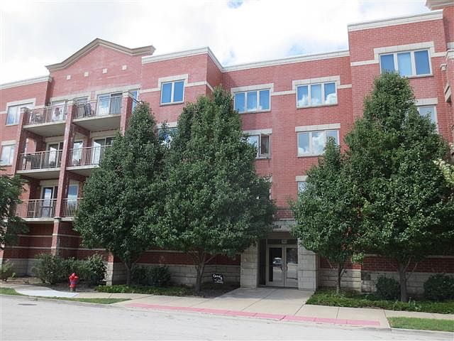 1st image of 9864 Leland Ave #P-2