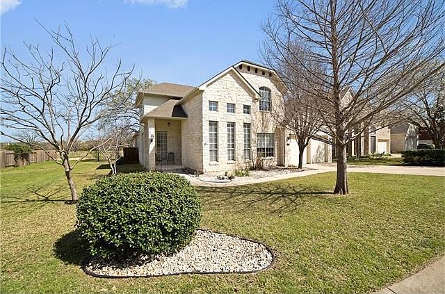 1st image of 15219 Calaveras Dr