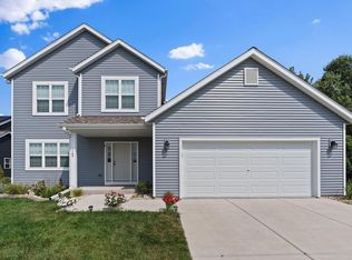 1140 W Rosemary Rd, Elkhorn, WI 53121