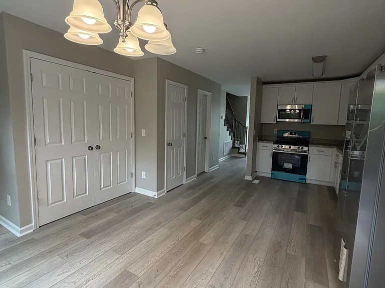 2137 Lynngate Dr #C — Photo 1