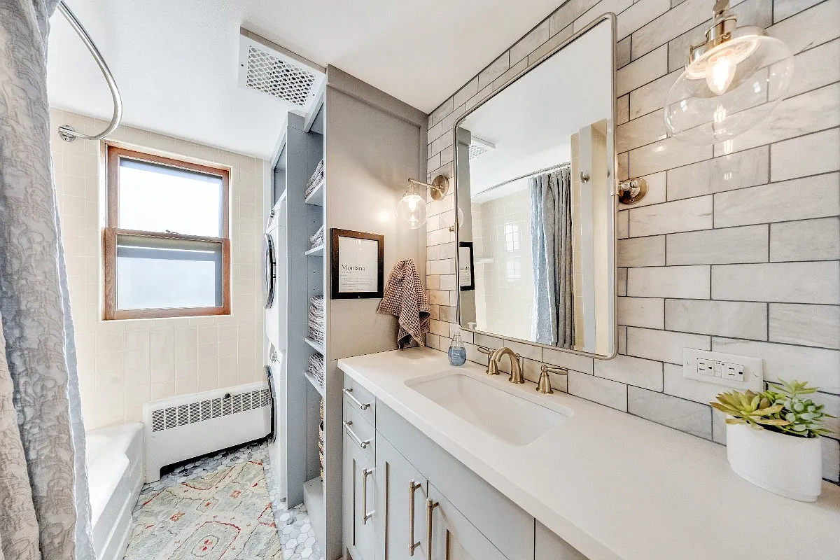 303 E Olive St — Photo 2