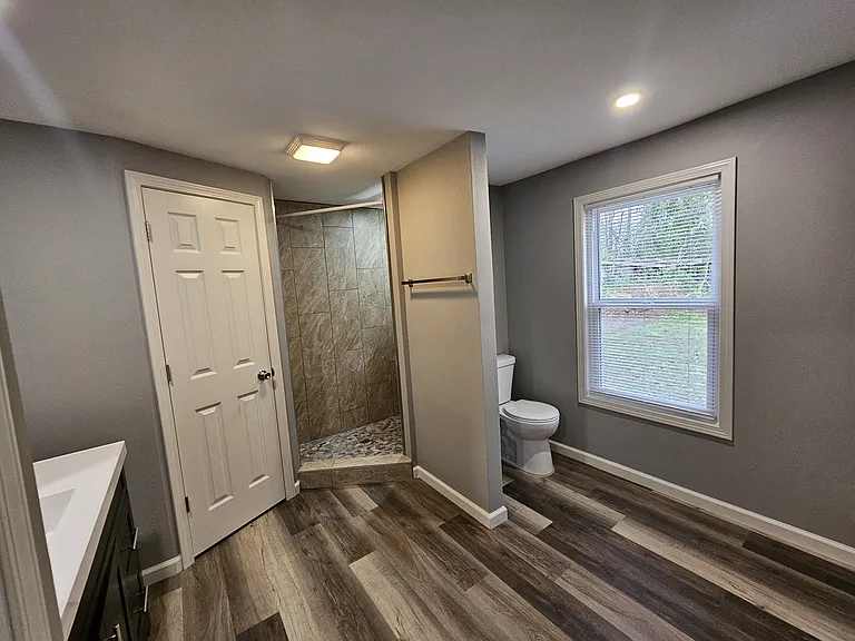 2818 S Rotherwood Ave — Photo 10