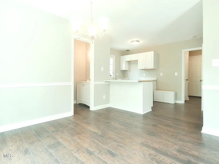 3516 Casine Ct — Photo 8