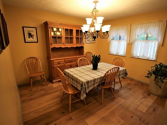 4th image of 6176 Quinella Way