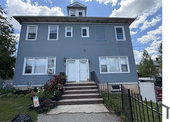 399 Port Richmond Ave #2