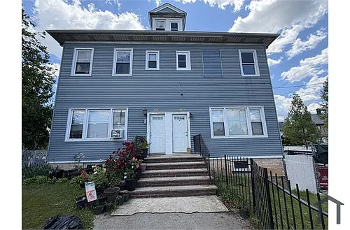 399 Port Richmond Ave #2 Photo 1