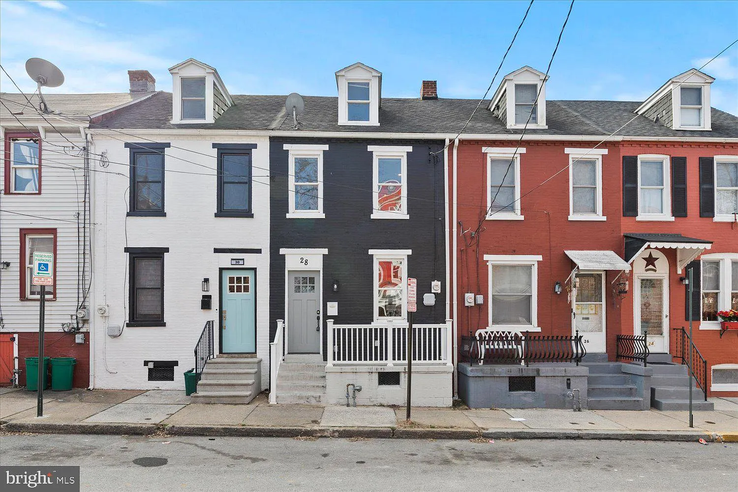28 W Strawberry St photo 1