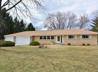2445 Memorial Dr, Brookfield, WI 53045