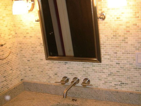 5th image of 1457 W Augusta Blvd