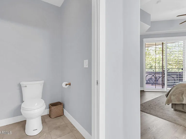 945 E Playa Del Norte Dr #2005 — Photo 30