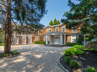 124 South Country Rd., Remsenburg, NY 11960