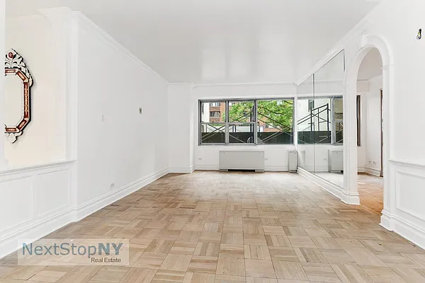 Sold by NextStopNY | media 5