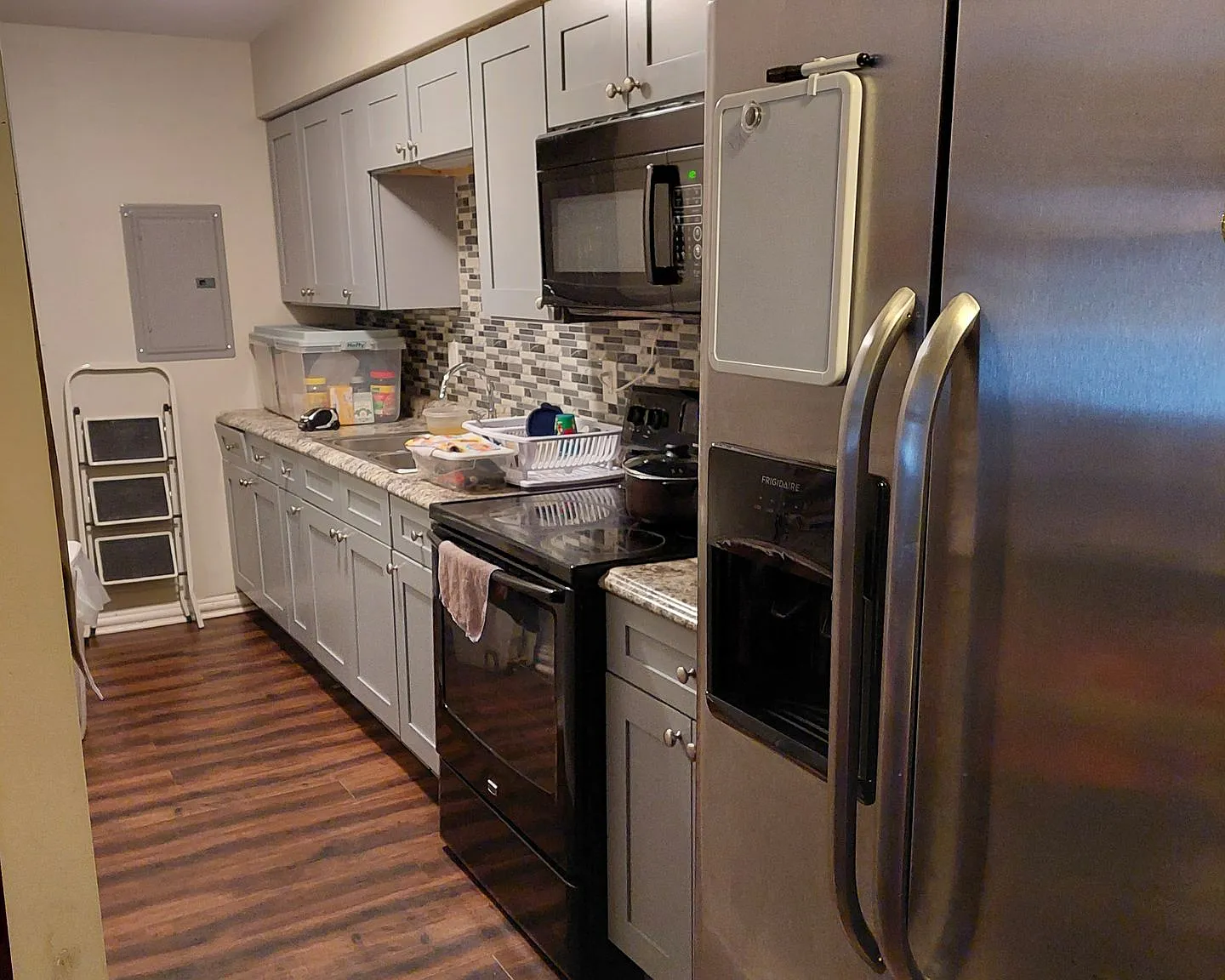 51 Western — Photo 1