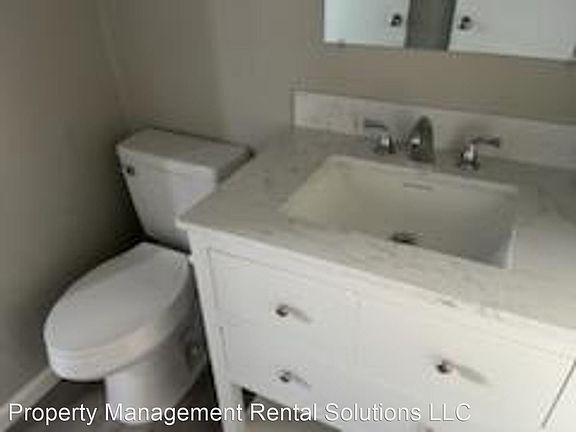 4th image of 45 Deena Way #11411703