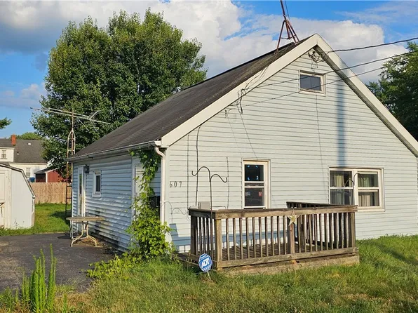 607 Belmont Ave, Niles, OH 44446