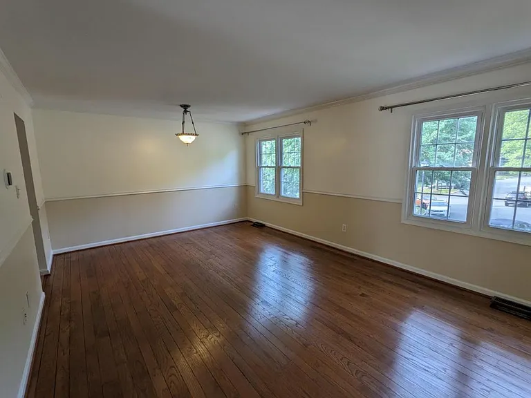 7479 Zanuck Ct — Photo 8