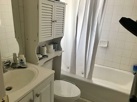 Rented by Lucky Apt Inc | media 10