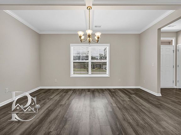 4th image of 5 Spinney Ct