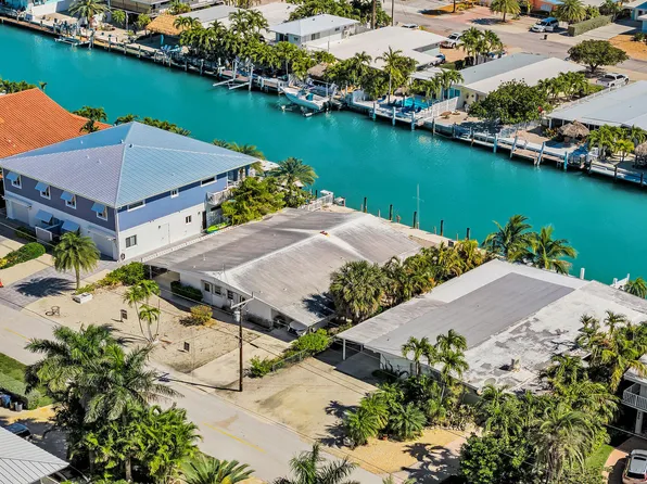460 11th St, Key Colony Beach, FL 33051