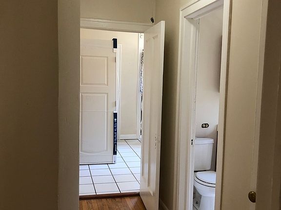 5th image of 8401 S Essex Ave #1W