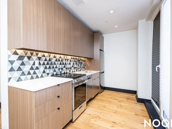 1270 New York Avenue image 12 of 40