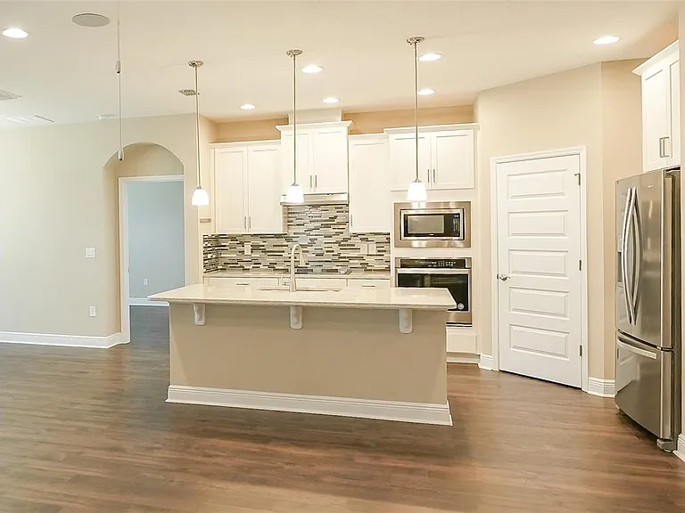 16284 Admirals Cove Ln — Photo 10