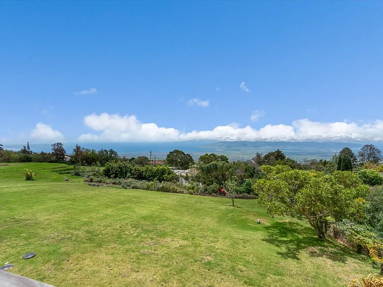 18505 Haleakala Hwy — Photo 17