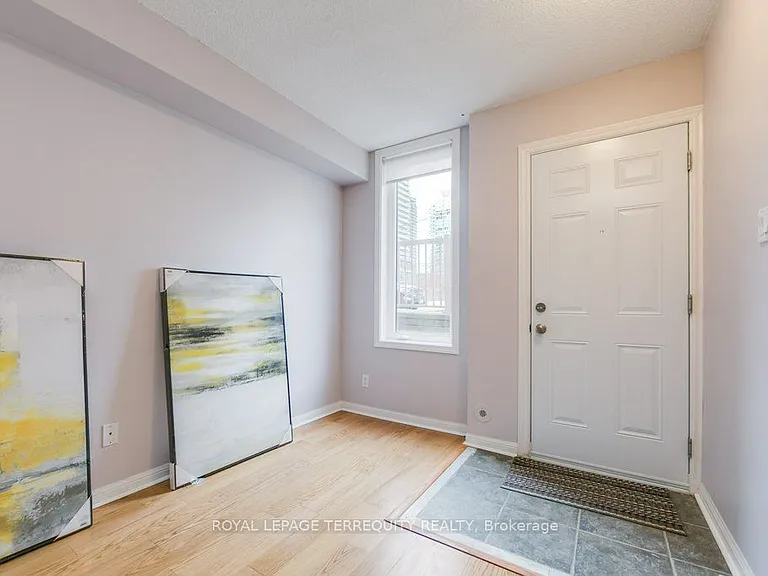 11 Crawford St #A — Photo 3