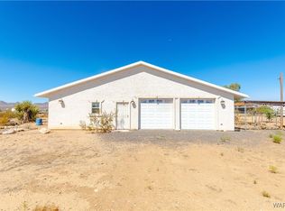 4069 N Concho Rd, Golden Valley, AZ 86413