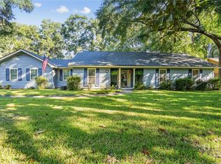 16 Sandown Rd, Savannah, GA 31419
