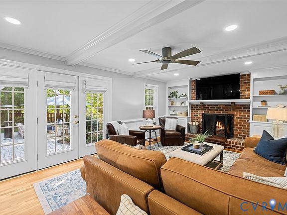 4th image of 14207 Watercrest Ct
