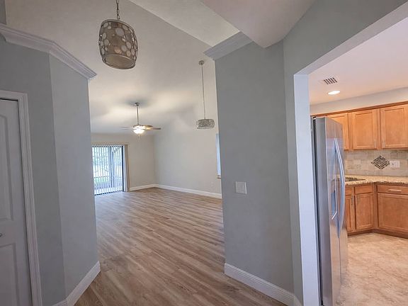 5th image of 5100 Burchette Rd Unit 2907