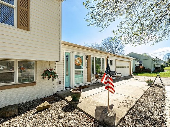 5th image of 1013 Brentwood Dr