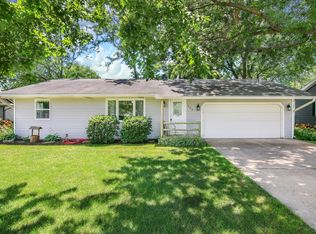 124 Tammy Ln, Somonauk, IL 60552