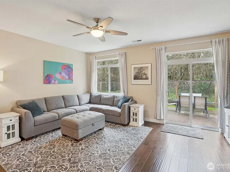 9409 NE 41st Ave — Photo 10