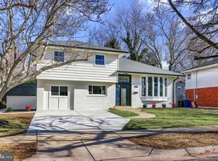 8613 Hartsdale Ave, Bethesda, MD 20817