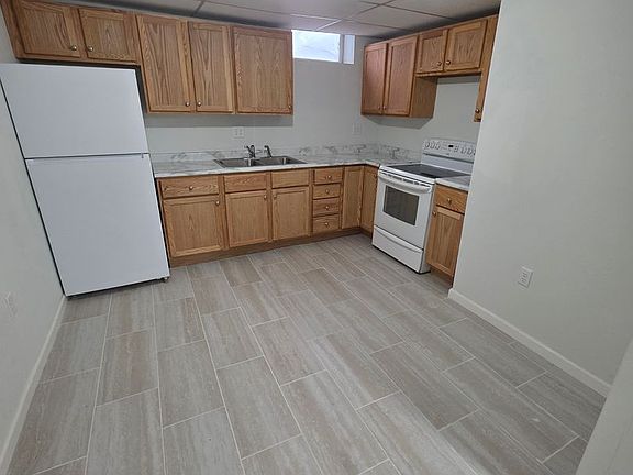 3rd image of 714 S 6th St #3