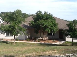 135 Valley Home, Comfort, TX 78013