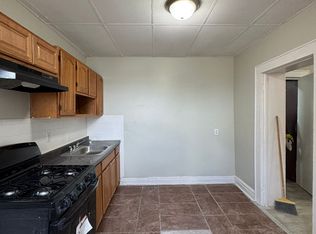 2 Columbia Ave #404, Newark, NJ 07106