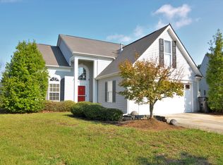 9905 Orchard Grass Ct, Charlotte, NC 28278