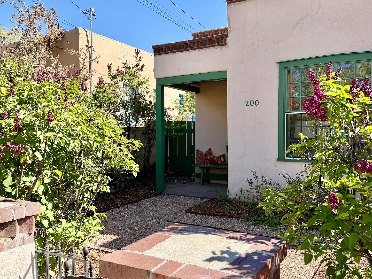 1 bed, 748 sqft, $2,850 — Photo 2