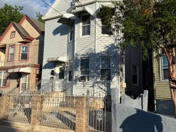 89 Burgess Pl, Passaic City, NJ 07055