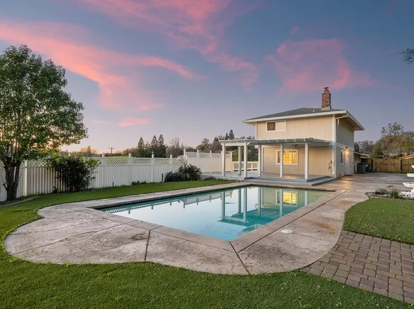5761 Coyote Pass Rd, Shingle Springs, CA 95682