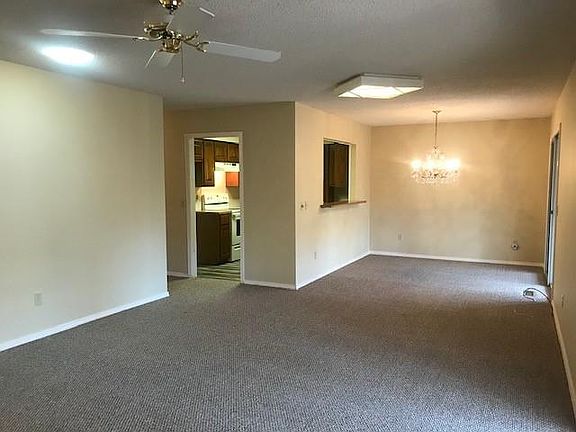 5th image of 29 Walter Dr