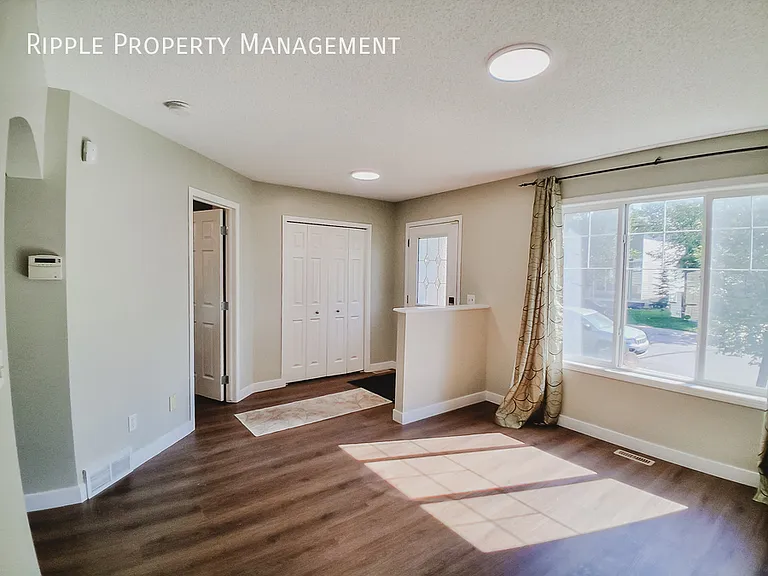 346 Saddlebrook Way NE #UPPER — Photo 7