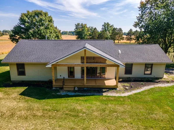 6740 S 225 W, Ashley, IN 46705