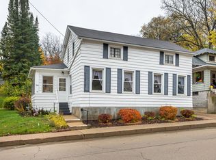 504 Franklin St, Galena, IL 61036